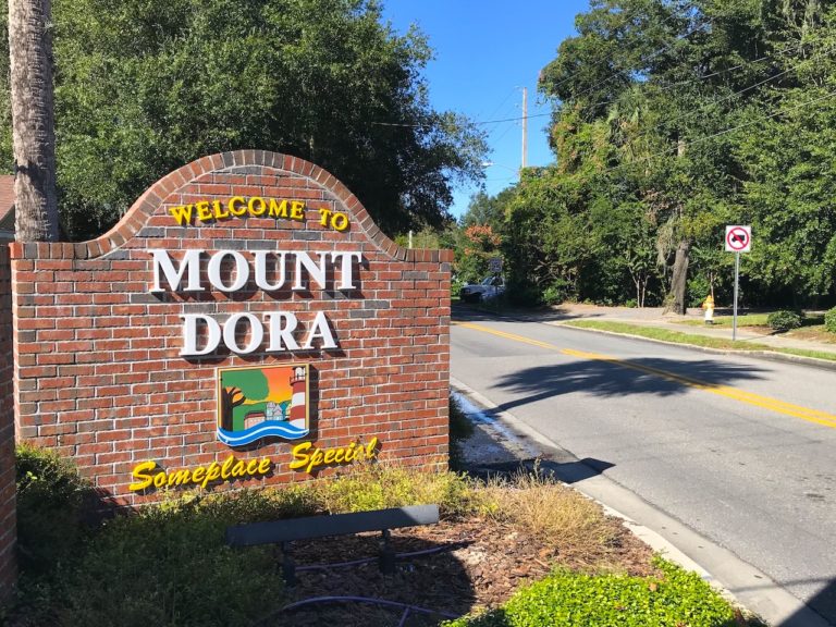 An Old Florida Getaway in Mount Dora, Florida